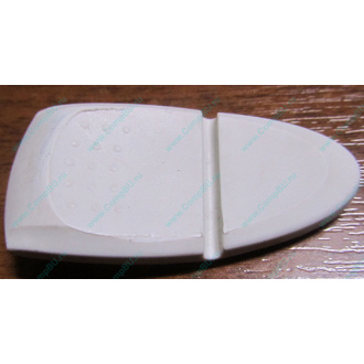 Уши Inwin белые с пупырышками в Дербенте, ухо Inwin 15 точек белого цвета (Дербент)